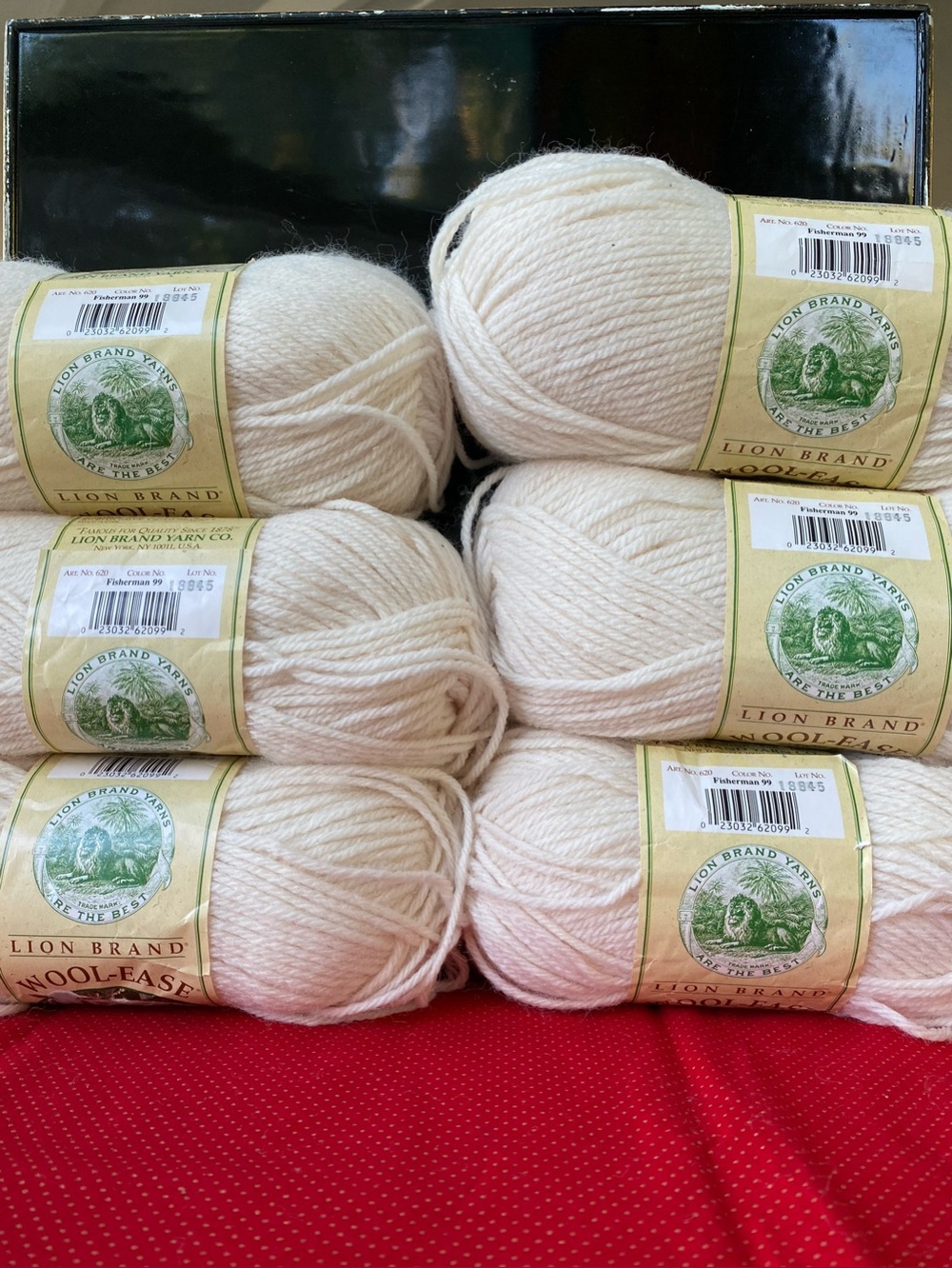 6 Skeins Lion Brand Wool-Ease Wool/ Acrylic Blend Yarn. Worsted Wt. Off White